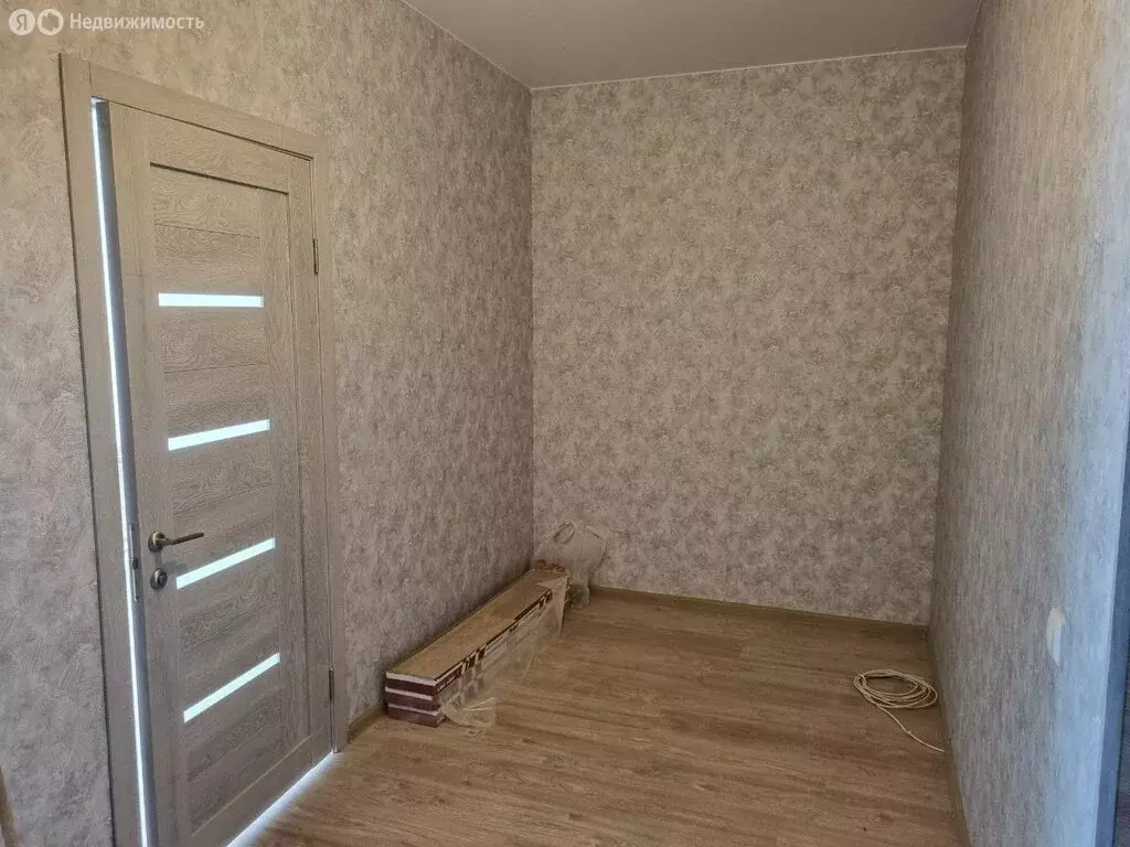 2-комнатная квартира: посёлок городского типа Михнево, улица Ленина, ... - Фото 0