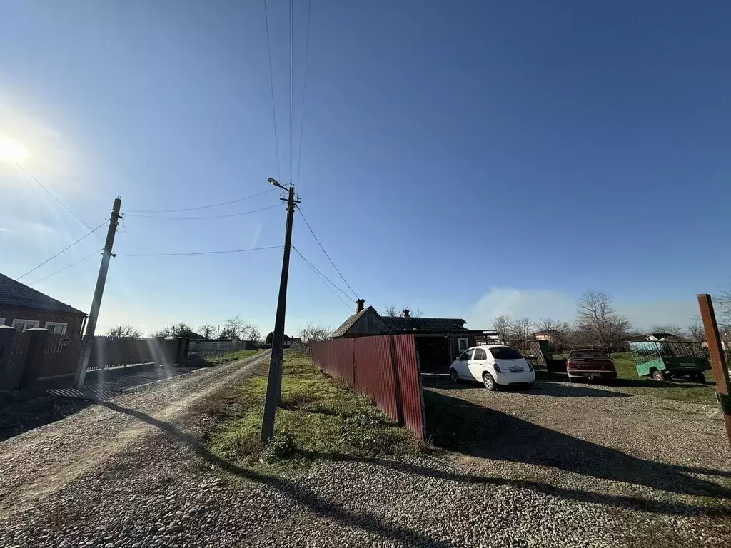 Участок в Краснодарский край, Калининский район, Старовеличковское ... - Фото 2