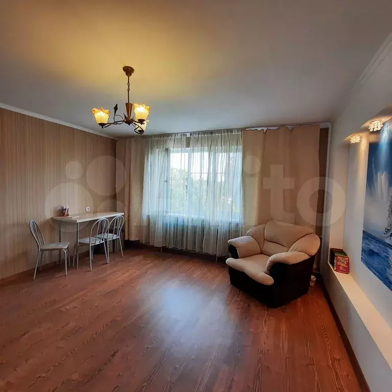 Комната 21 м в 4-к., 2/3 эт. - Фото 0