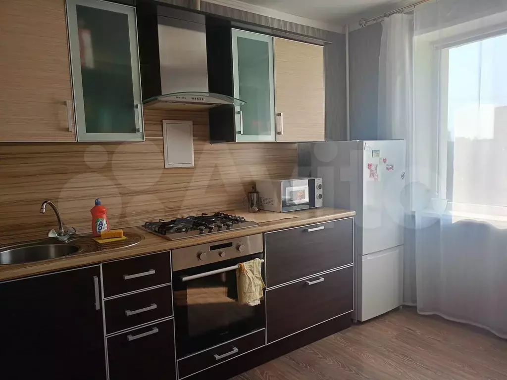 1-к. квартира, 37 м, 8/10 эт. - Фото 1