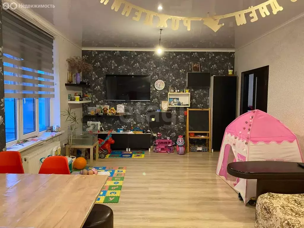 Дом в аул Новая Адыгея, Бжегокайская улица, 54/1 (160 м) - Фото 2