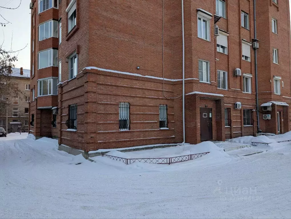 Офис в Челябинская область, Челябинск ул. Воровского, 52А (91 м) - Фото 1