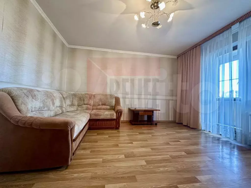 3-к. квартира, 82 м, 4/9 эт. - Фото 1