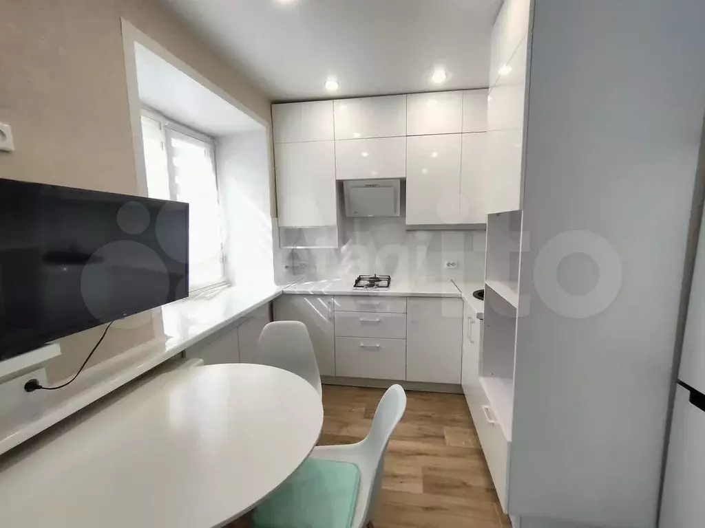 1-к. квартира, 30 м, 2/4 эт. - Фото 0