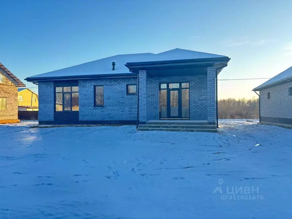 Дом в Тюменская область, Тюменский район, Винзили рп ул. Уютная, 4 ... - Фото 1