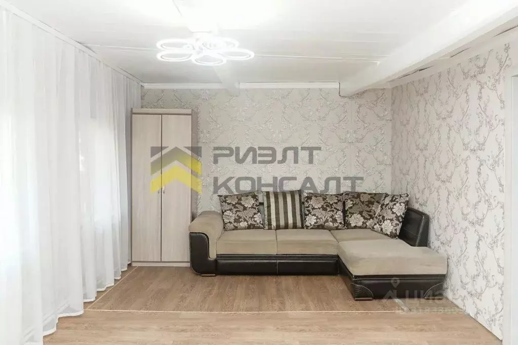 Дом в Омская область, Омск ул. Потанина, 84 (60 м) - Фото 1