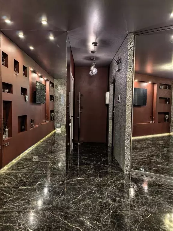 Помещение свободного назначения в Ленинградская область, Мурино ... - Фото 1