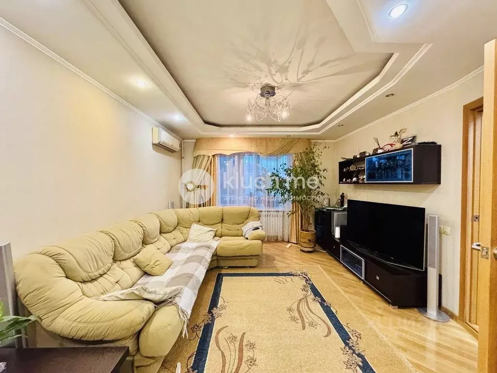 3-к кв. Татарстан, Казань ул. Братьев Касимовых, 56 (62.6 м) - Фото 1