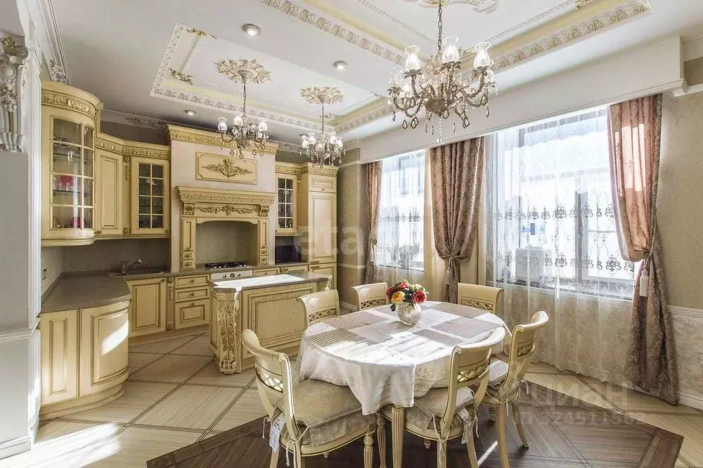 Дом в Свердловская область, Екатеринбург ул. Изоплитная, 43 (362 м) - Фото 1