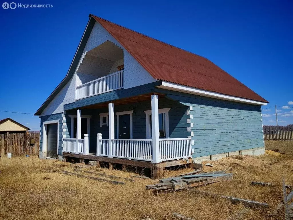 Дом в село Урик, Советская улица (180 м) - Фото 2