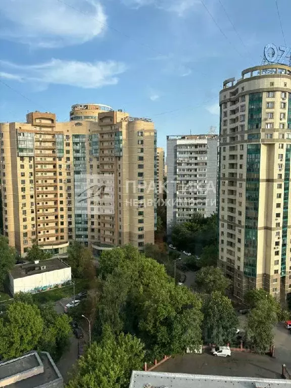 Продается 3-комнатная квартира - Фото 2