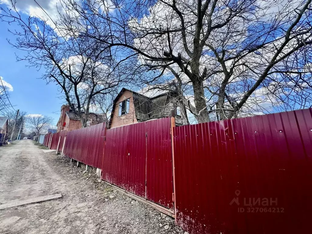 Дом в Ростовская область, Ростов-на-Дону 11-й Есаульский пер., 7 (48 ... - Фото 1