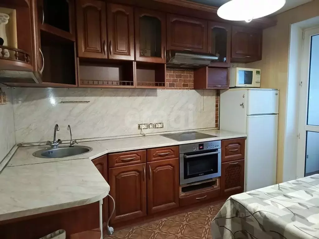 2-к кв. Ленинградская область, Кириши ул. Энергетиков, 27 (59.2 м) - Фото 1