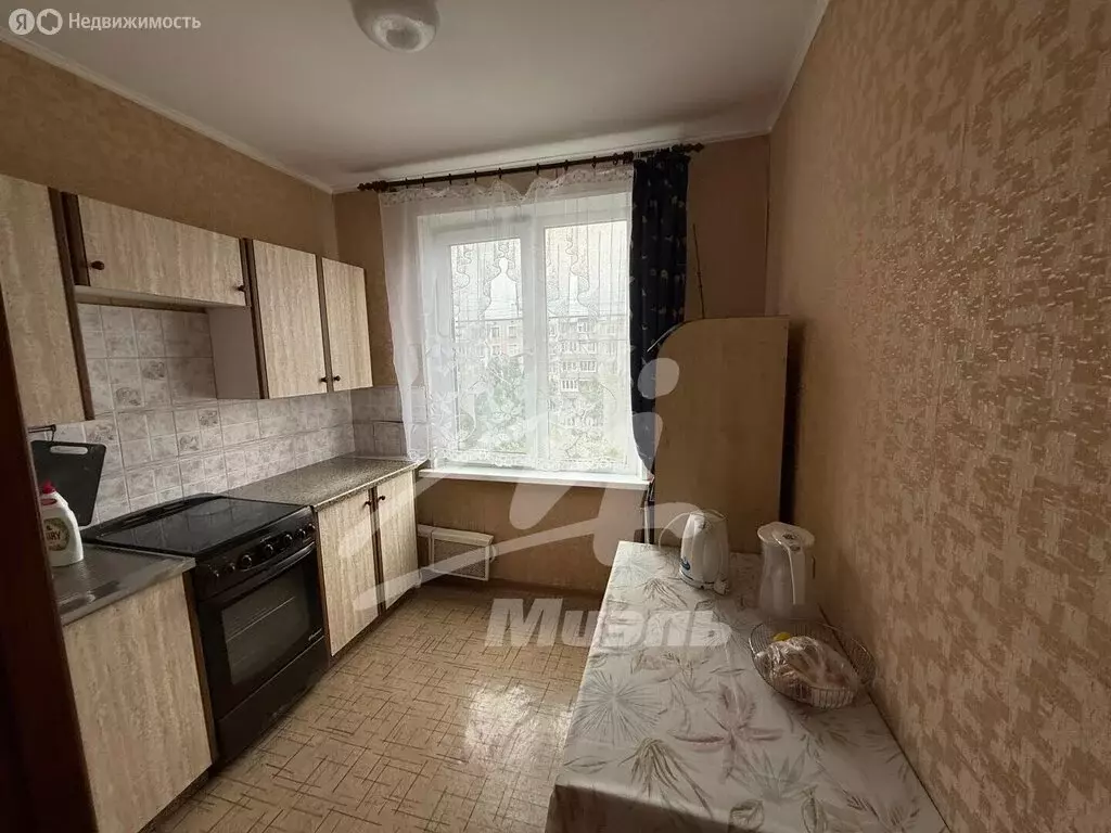 3-комнатная квартира: Москва, улица Маршала Катукова, 20к2 (58.6 м) - Фото 1