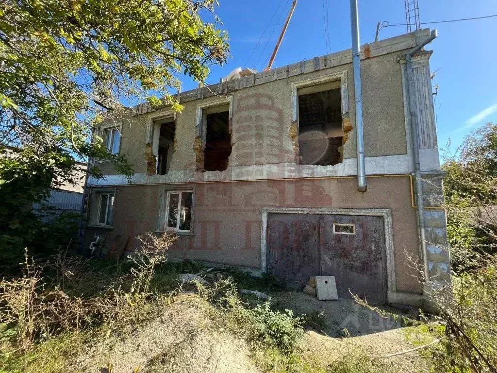 Дом в Крым, Кировский район, Старый Крым городское поселение ул. ... - Фото 1