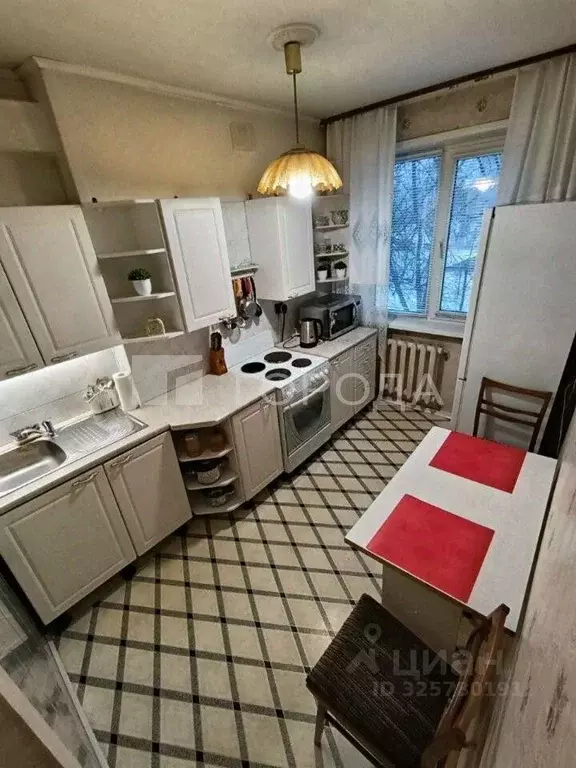 3-к кв. Алтайский край, Барнаул Северо-Западная ул., 35 (62.8 м) - Фото 1