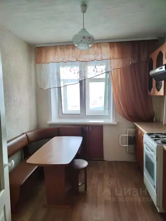 2-к кв. Ярославская область, Рыбинск ул. Суркова, 21 (52.0 м) - Фото 1