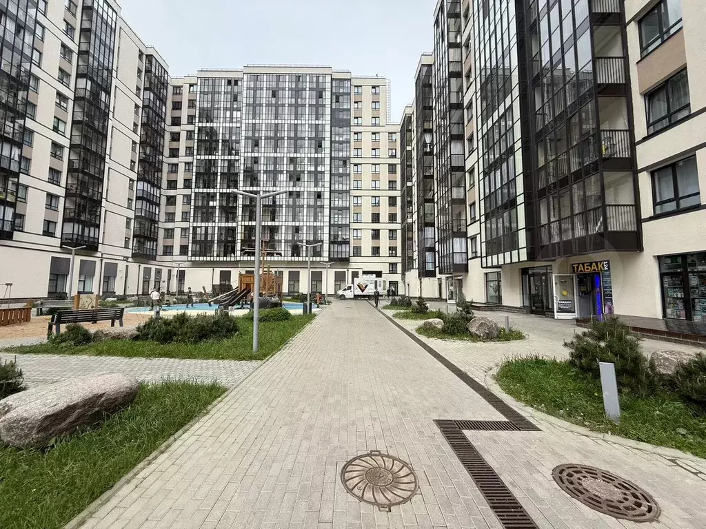 Сдам 51м в Приморском р-не 20 кВт. Отличный ремонт - Фото 0