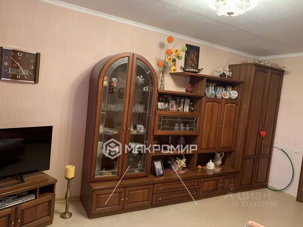 2-к кв. Ханты-Мансийский АО, Сургут ул. Флегонта Показаньева, 4 (60.2 ... - Фото 2