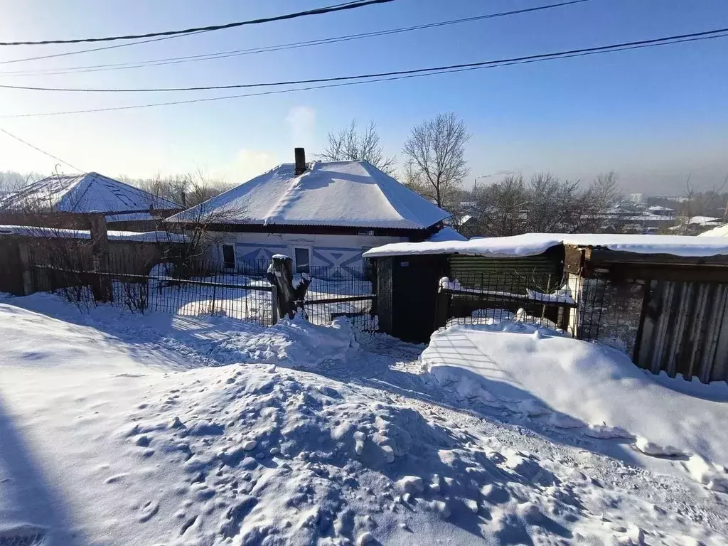 Дом в Кемеровская область, Новокузнецк Бухтарминская ул., 12 (49 м) - Фото 1