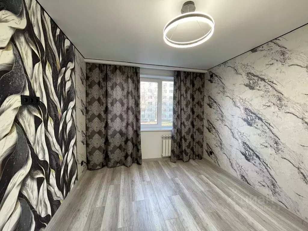 Комната Кемеровская область, Кемерово просп. Ленина, 135а (12.0 м) - Фото 1