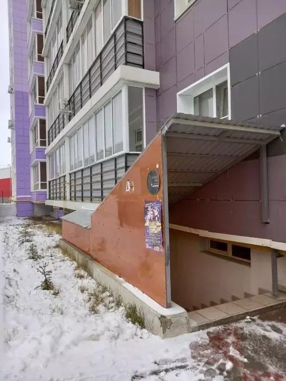 Помещение свободного назначения в Саха (Якутия), Якутск 203-й мкр, 26 ... - Фото 1