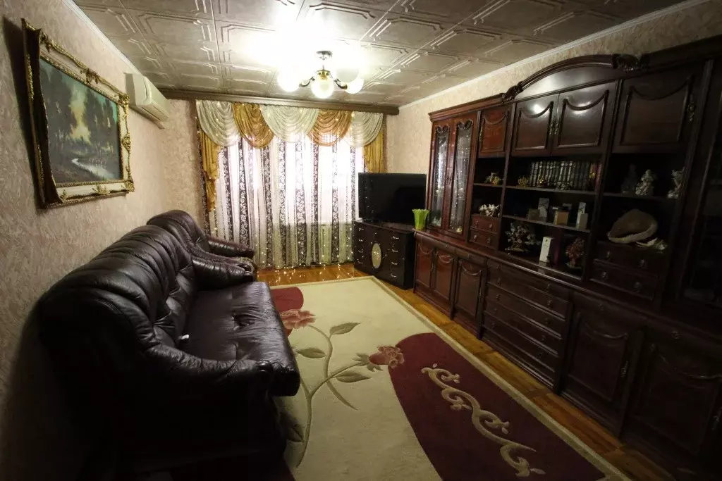 Продаётся 3-к квартира, 62.3 м - Фото 1