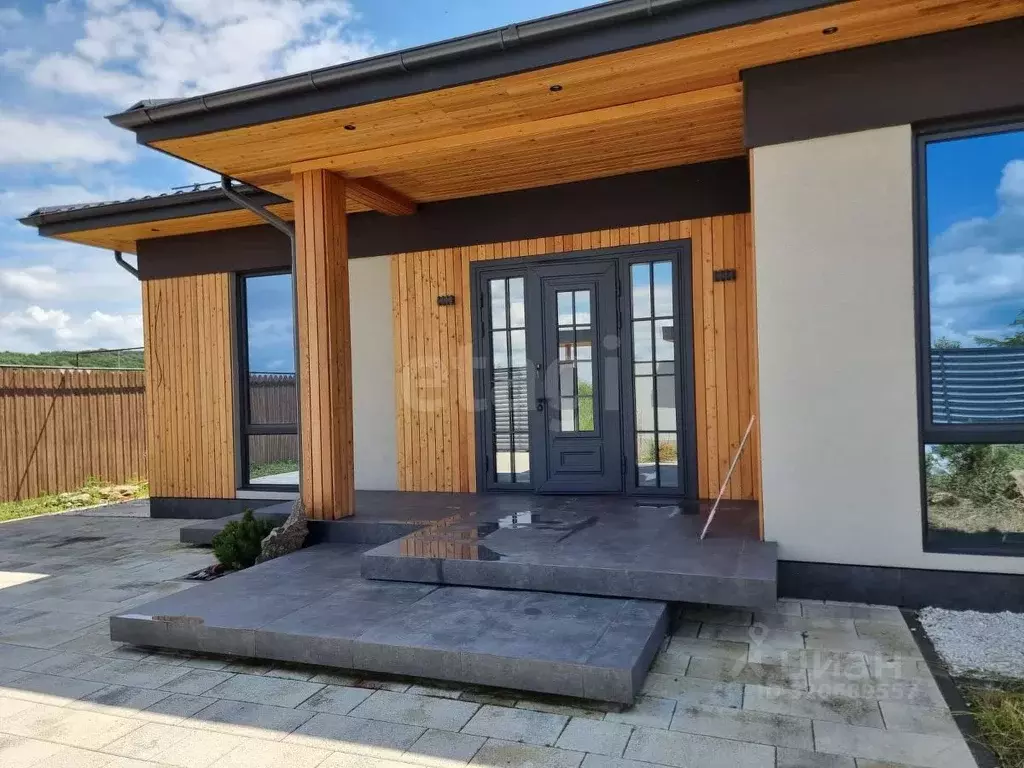 Дом в Адыгея, Майкоп Розовый пер. (183 м) - Фото 1