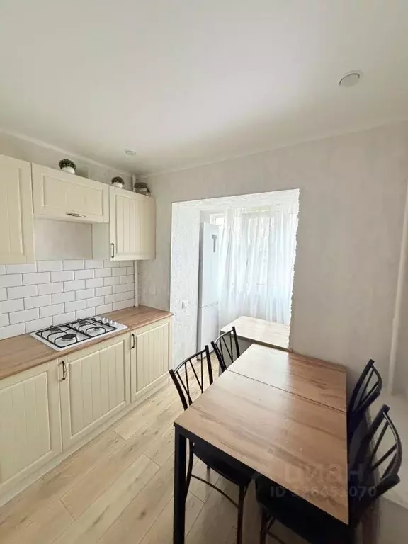 2-к кв. Астраханская область, Астрахань ул. Сун Ят-Сена, 43А (44.0 м) - Фото 1