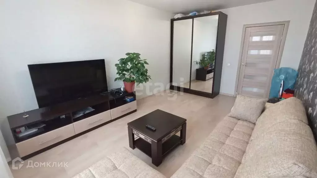 Продаётся 3-к квартира, 72.8 м - Фото 1