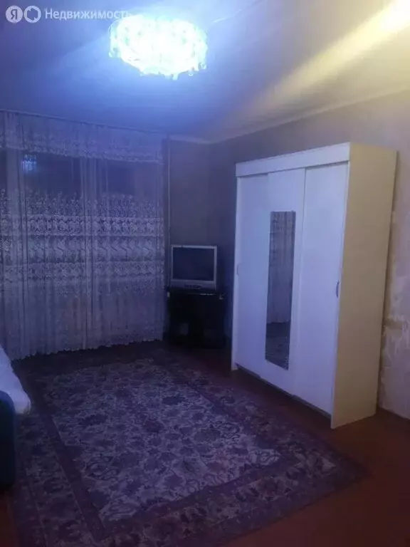 1к в 9-комнатной квартире (19.7 м) - Фото 2