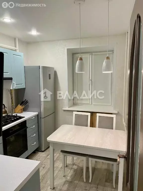2-комнатная квартира: Стерлитамак, улица Сакко и Ванцетти, 55 (49 м) - Фото 1