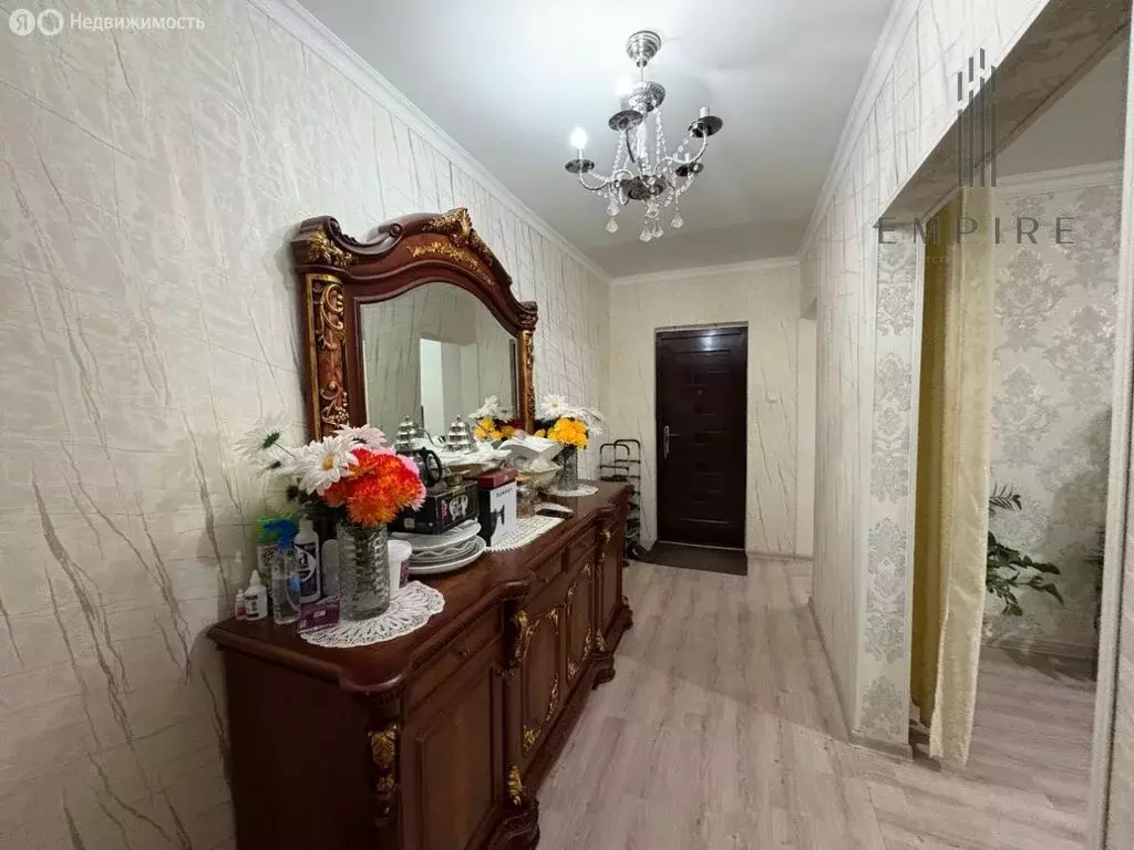 3-комнатная квартира: Грозный, улица А.А. Айдамирова, 147к3 (66.3 м) - Фото 1