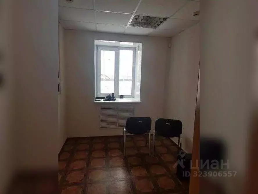 Офис в Челябинская область, Пласт ул. Галкина, 16 (136 м) - Фото 2