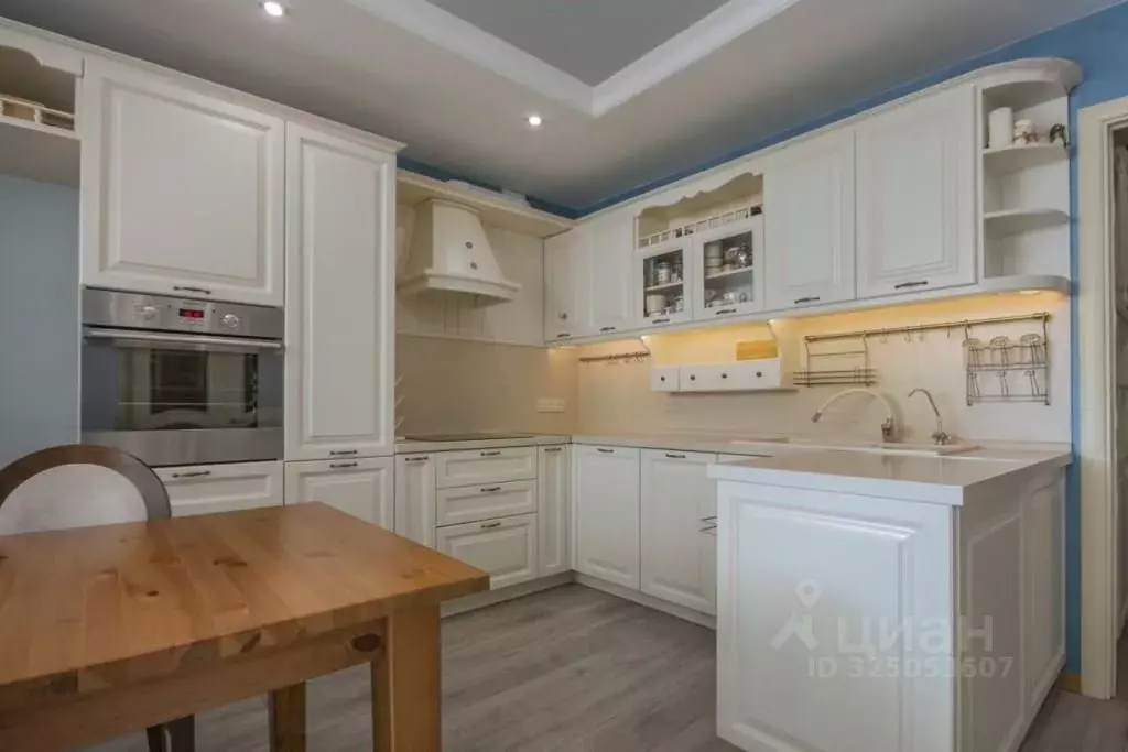 4-к кв. Свердловская область, Екатеринбург ул. Восстания, 116 (136.4 ... - Фото 1