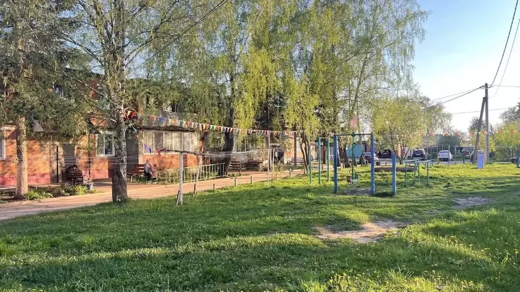 2-к кв. Тамбовская область, Сосновка рп ул. Молодежная, 1 (42.6 м) - Фото 1
