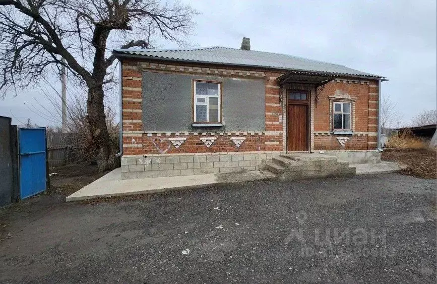 Дом в Ростовская область, Матвеево-Курганский район, Алексеевское ... - Фото 0