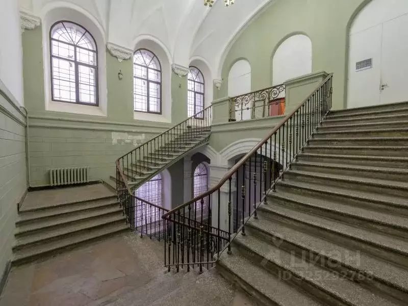 Торговая площадь в Санкт-Петербург ул. Комсомола, 2 (36689 м) - Фото 2