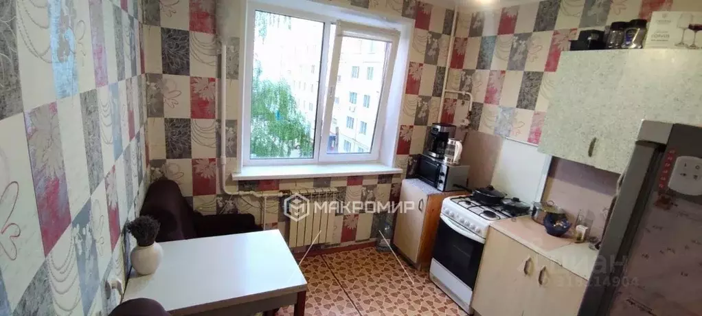 3-к кв. Орловская область, Орел Раздольная ул., 70 (64.7 м) - Фото 1
