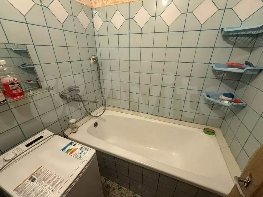3-к. квартира, 60 м, 2/2 эт. - Фото 0