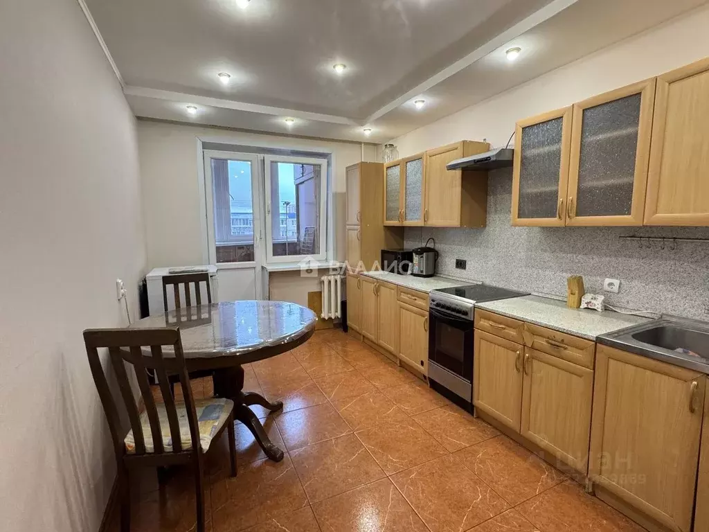 2-к кв. Владимирская область, Владимир ул. Комиссарова, 4а (56.2 м) - Фото 1