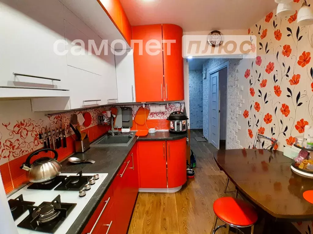 Продаётся 4-к квартира, 79.2 м - Фото 0