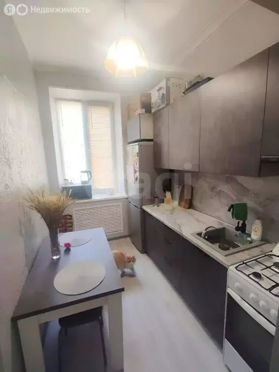 1-комнатная квартира: Челябинск, улица Сталеваров, 38 (34 м) - Фото 0