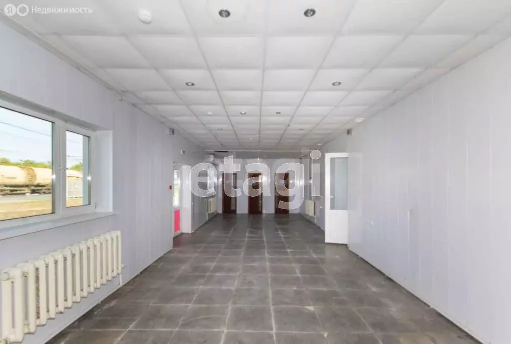 Помещение свободного назначения (215.9 м) - Фото 1