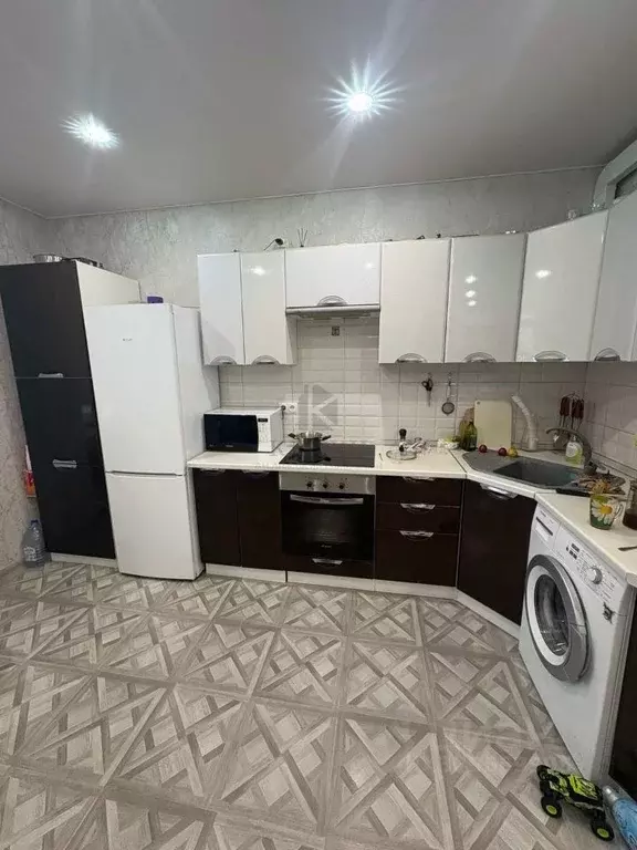 1-к кв. Белгородская область, Белгород ул. Есенина, 9к2 (47.6 м) - Фото 2