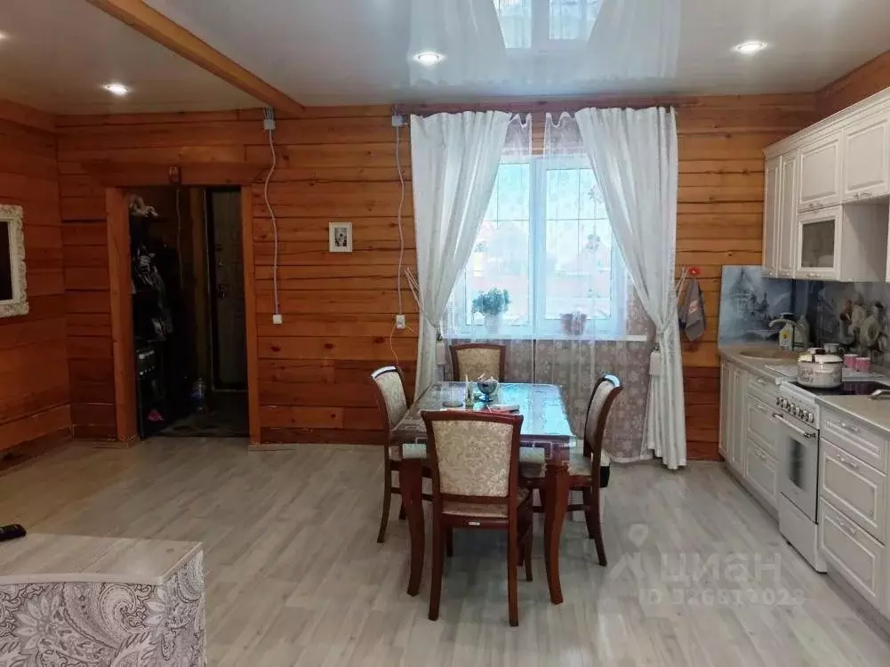 Дом в Иркутская область, Иркутский муниципальный округ, с. Хомутово ... - Фото 2