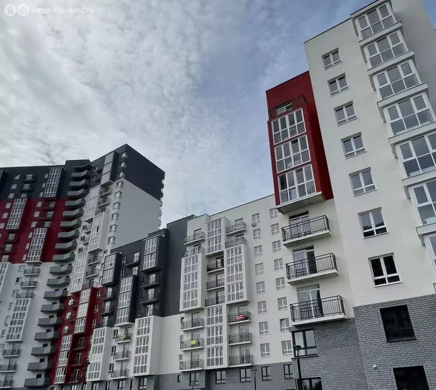 1-комнатная квартира: Тюмень, Краснооктябрьская улица, 16 (36 м) - Фото 0