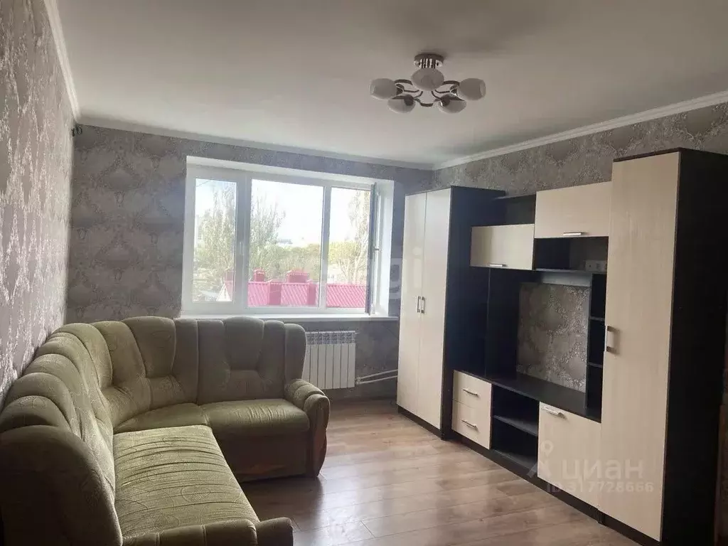 3-к кв. Крым, Симферополь ул. Декабристов (67.3 м) - Фото 0