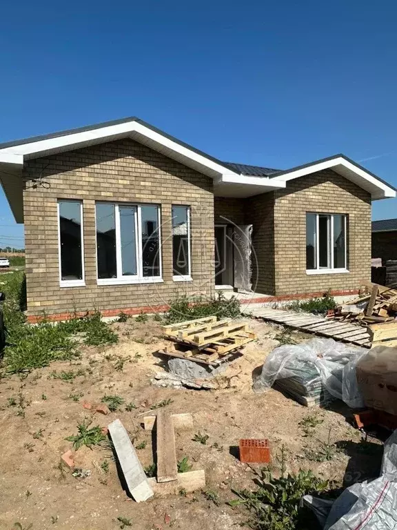 Дом в Татарстан, Лаишевский район, с. Сокуры ул. Семейная, 53 (120 м) - Фото 1