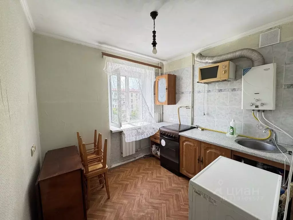 1-к кв. Краснодарский край, Новороссийск просп. Ленина, 24 (31.3 м) - Фото 0